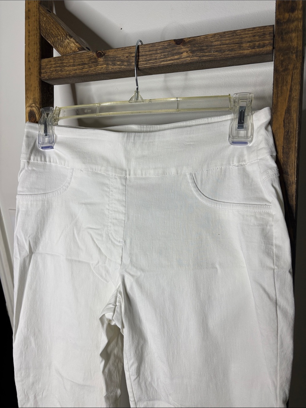 Ruby Rd. White Straight-Leg Pull-On Pants Size 10 - Picture 2 of 4
